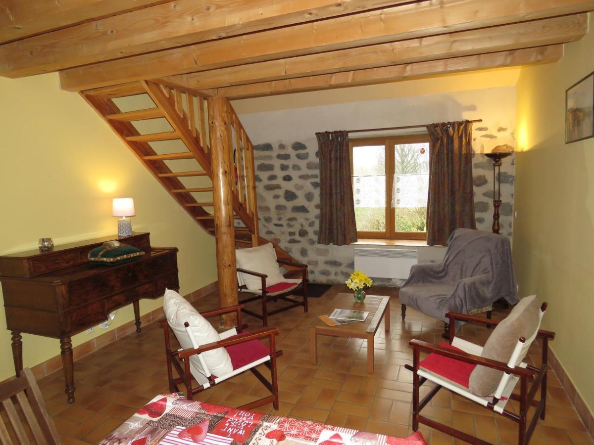 La Chaumiere D'Alambre Bed and Breakfast Moudeyres Εξωτερικό φωτογραφία